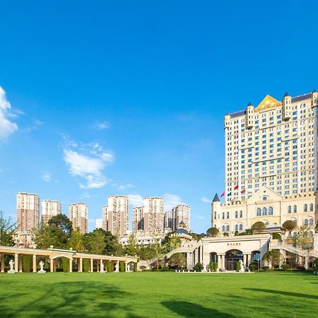 Hotel Wyndham Grand Kunming East Exteriér fotografie