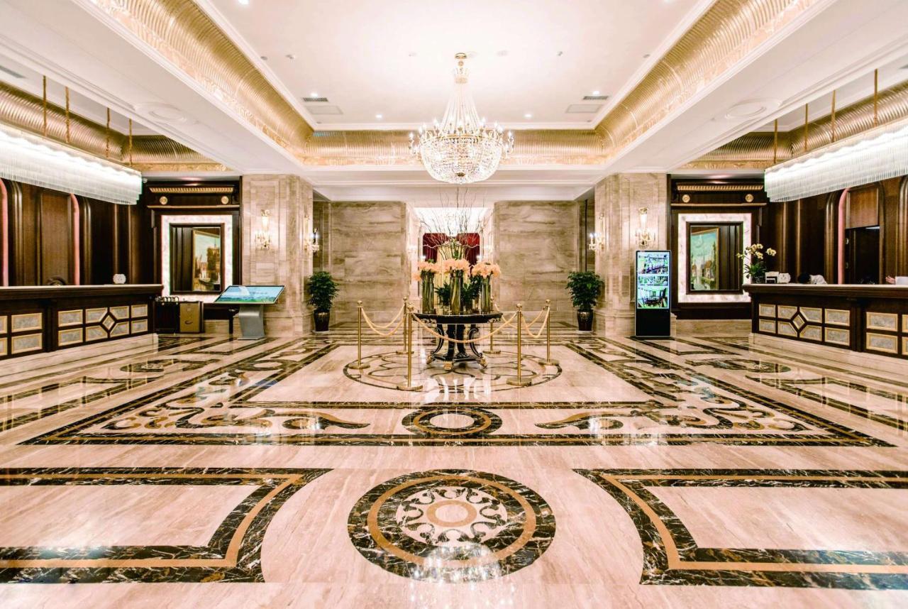 Hotel Wyndham Grand Kunming East Exteriér fotografie