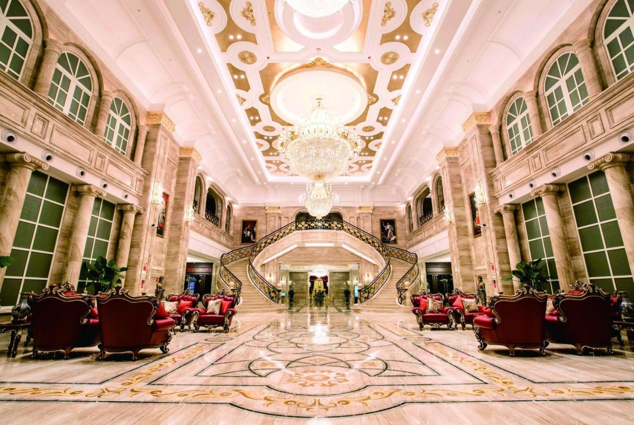 Hotel Wyndham Grand Kunming East Exteriér fotografie