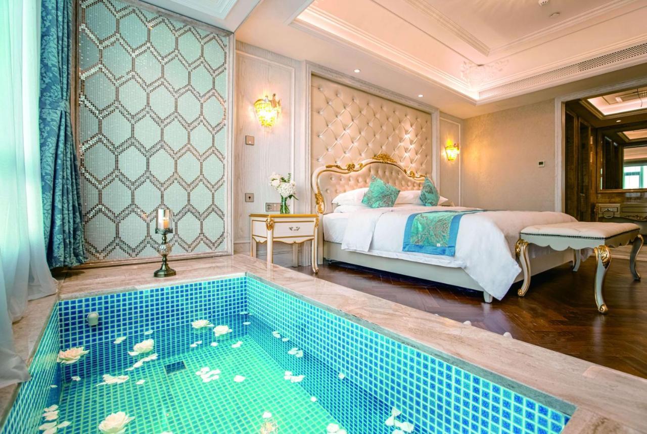 Hotel Wyndham Grand Kunming East Exteriér fotografie