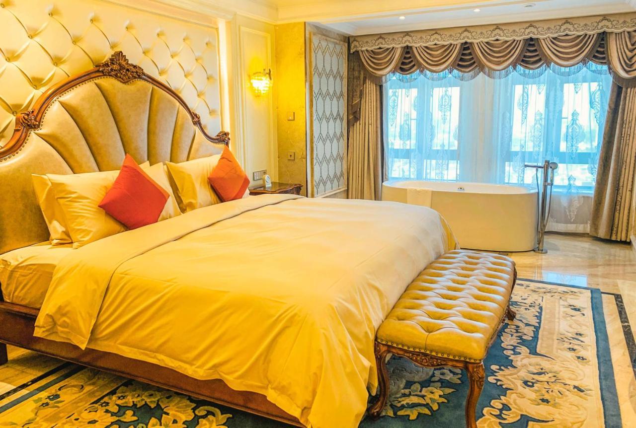 Hotel Wyndham Grand Kunming East Exteriér fotografie