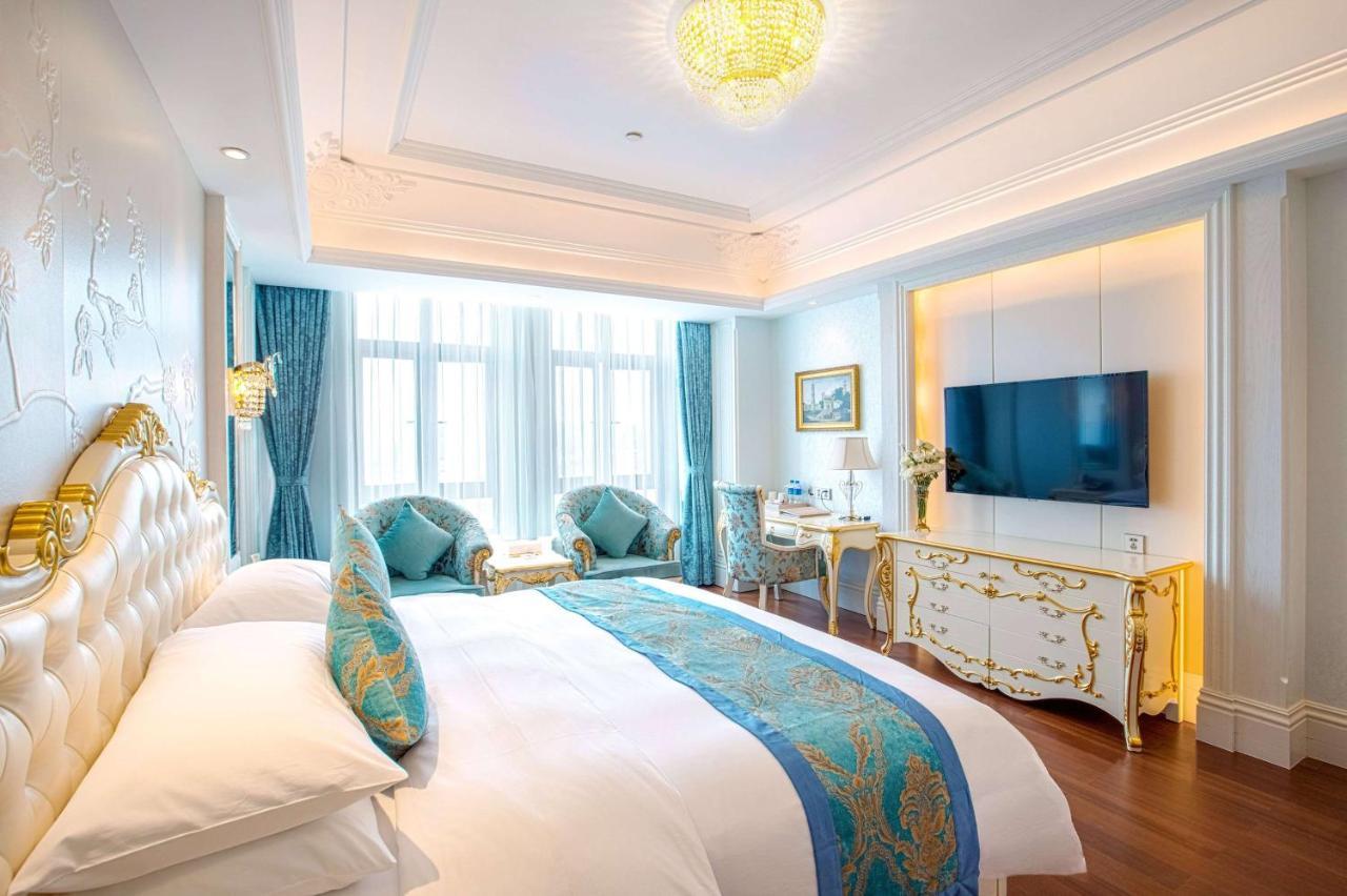 Hotel Wyndham Grand Kunming East Exteriér fotografie
