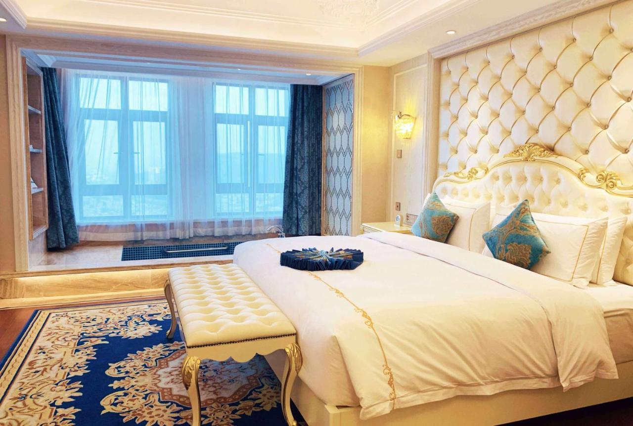 Hotel Wyndham Grand Kunming East Exteriér fotografie